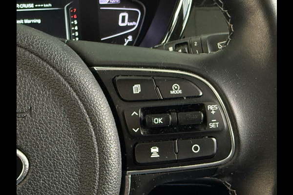 Kia Niro 1.6 GDi Hybrid ExecutiveLine Schuifdak|Stoelventilatie|Keyless|Trekhaak