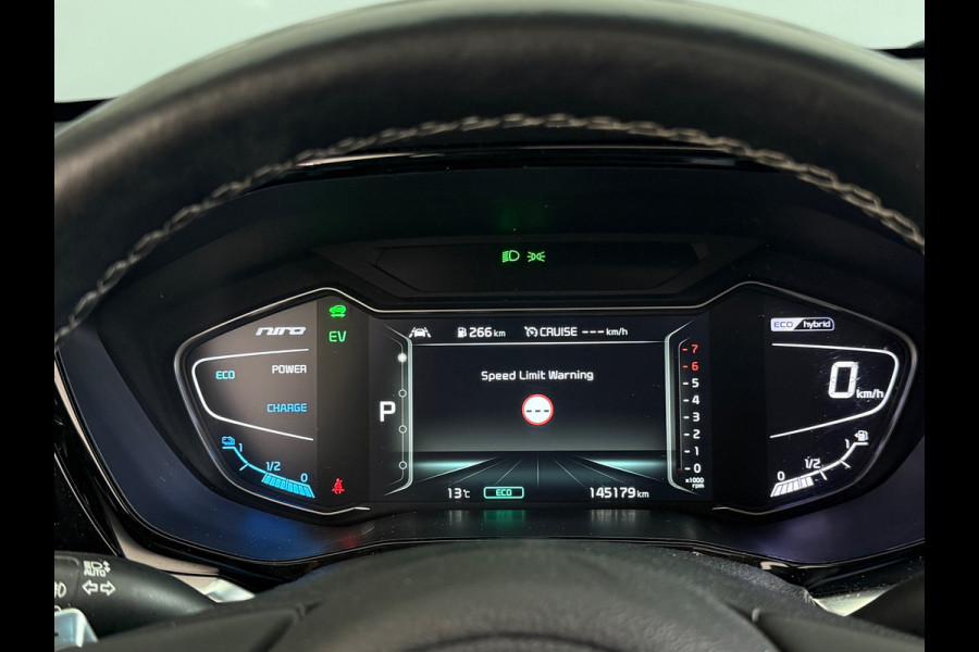 Kia Niro 1.6 GDi Hybrid ExecutiveLine Schuifdak|Stoelventilatie|Keyless|Trekhaak