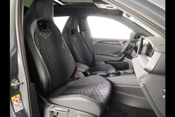 Volkswagen Tayron 1.5 eHybrid R-Line Edition 272 pk Automaat (DSG) | Navigatie | Panoramadak | Parkeersensoren (Park assist) | Achteruitrijcamera | Black Style pakket | R-Line |