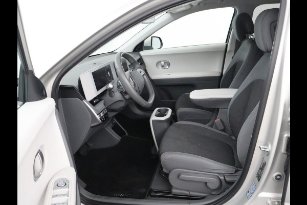 Hyundai IONIQ 5 Style 73kWh | SOH 95% | 3-Fase | Warmtepomp | Stoelverwarming | Adaptive cruise | Camera | Carplay | Keyless | Full LED | Digital Cockpit | Climate control | Gravity Gold Matte