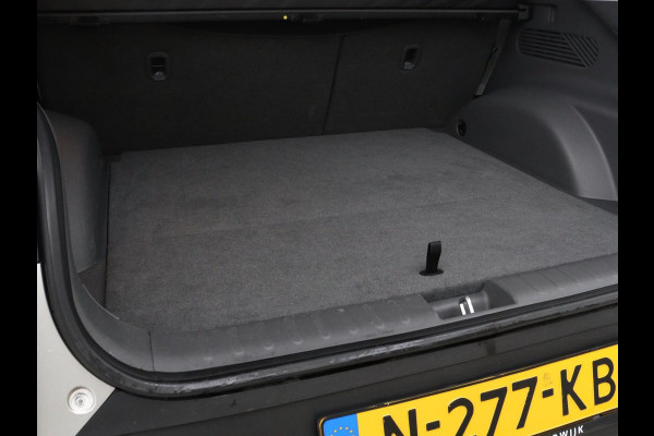 Hyundai IONIQ 5 Style 73kWh | SOH 95% | 3-Fase | Warmtepomp | Stoelverwarming | Adaptive cruise | Camera | Carplay | Keyless | Full LED | Digital Cockpit | Climate control | Gravity Gold Matte