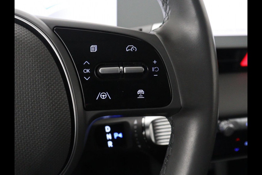 Hyundai IONIQ 5 Style 73kWh | SOH 95% | 3-Fase | Warmtepomp | Stoelverwarming | Adaptive cruise | Camera | Carplay | Keyless | Full LED | Digital Cockpit | Climate control | Gravity Gold Matte