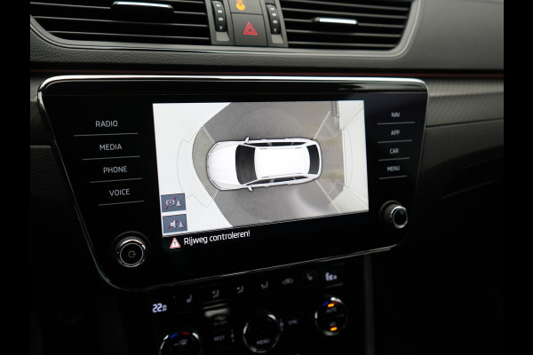 Škoda Superb Combi 1.4 TSI iV Sportline Business Plug In Hybrid 218pk Dealer O.H. PHEV | Trekhaak Af Fabriek | Adaptive Cruise | 360 Camera | Canton Audio | Alcantara Sportstoelen Memory & Verwarmd | Sfeerverlichting | Stuur Verwarmd | Keyless | Crystal LED | DAB |