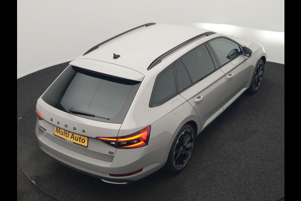 Škoda Superb Combi 1.4 TSI iV Sportline Business Plug In Hybrid 218pk Dealer O.H. PHEV | Trekhaak Af Fabriek | Adaptive Cruise | 360 Camera | Canton Audio | Alcantara Sportstoelen Memory & Verwarmd | Sfeerverlichting | Stuur Verwarmd | Keyless | Crystal LED | DAB |