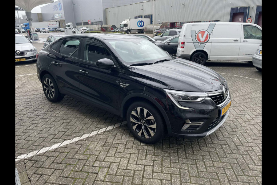 Renault Arkana 1.6 E-Tech Hybrid 145 Zen / camera