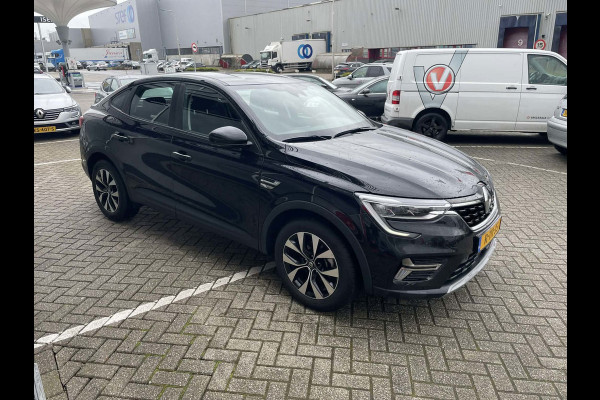 Renault Arkana 1.6 E-Tech Hybrid 145 Zen / camera