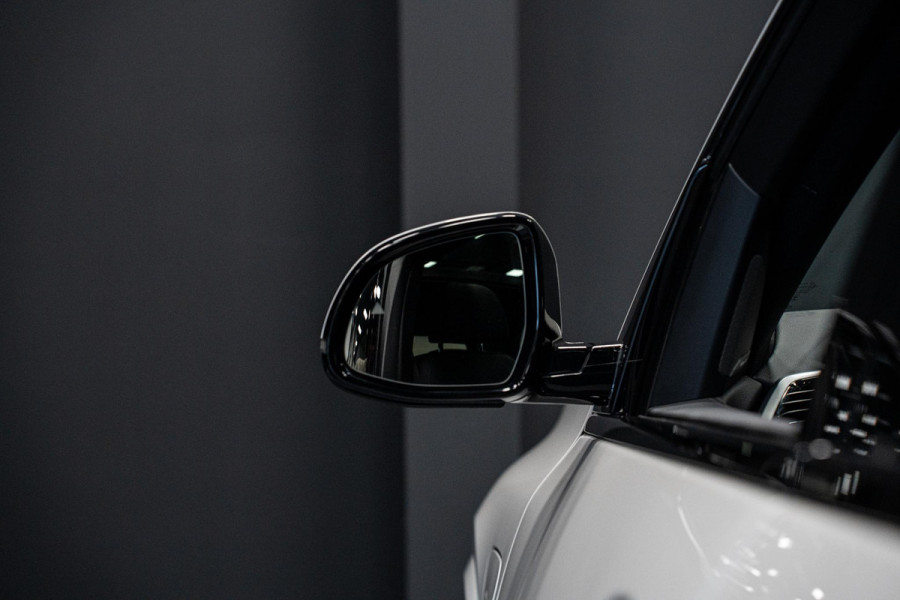 BMW X5 xDrive45e High Executive *M-Sport / Achteras-besturing / Panorama / Harman-Kardon / HUD / Stoelventilatie*