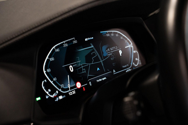 BMW X5 xDrive45e High Executive *M-Sport / Achteras-besturing / Panorama / Harman-Kardon / HUD / Stoelventilatie*