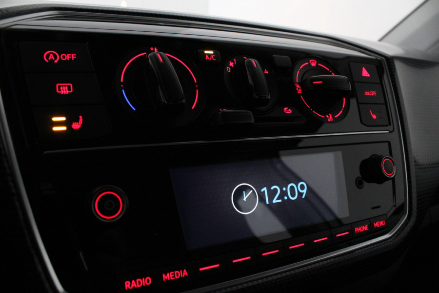 Volkswagen up! 1.0 Stoelverwarming/All season banden