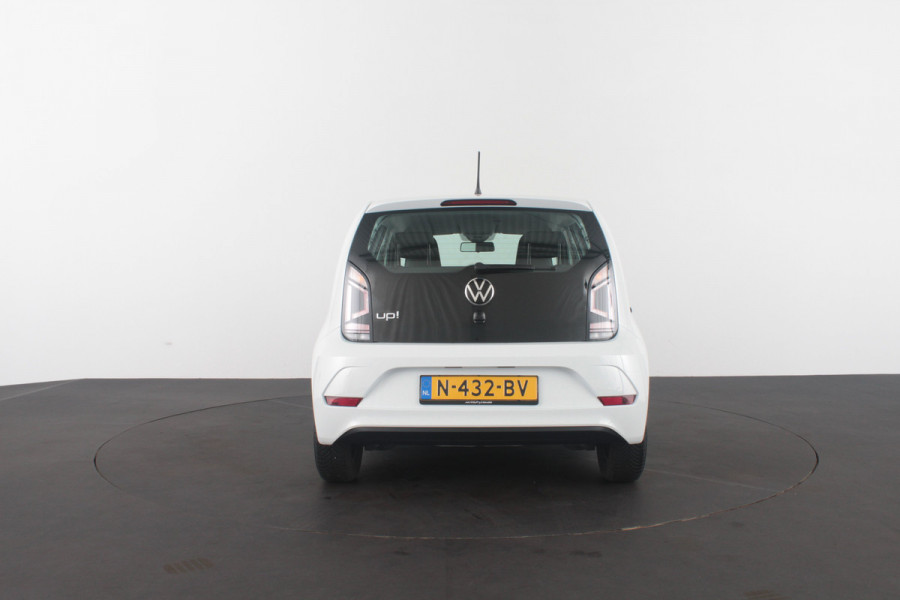 Volkswagen up! 1.0 Stoelverwarming/All season banden