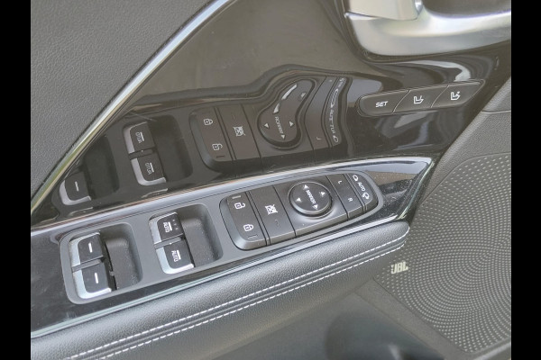 Kia e-Niro ExecutiveLine 64kWh SOH 100% Trekhaak Leder Warmtepomp Adap.Cruise Elek.Stoel+Memory JBL®-Audio Pdc Navi Ecc Camera Apple Carpla Stoelverwarming+Koeling Stuurverwarming Lmv Privacy Glas DAB Vess Lane Assist Blind Spot 1e Eigenaar Origineel Nederlandse Auto