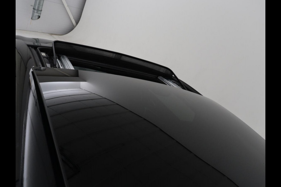 Kia ProCeed 1.6 T-GDI GT | 204pk | Panoramadak | Leder/Alcantara | Stoel & stuurverwarming | Trekhaak | Adaptive cruise | JBL Sound | Carplay | Camera | Navigatie | Full LED | Keyless | Achterbankverwarming