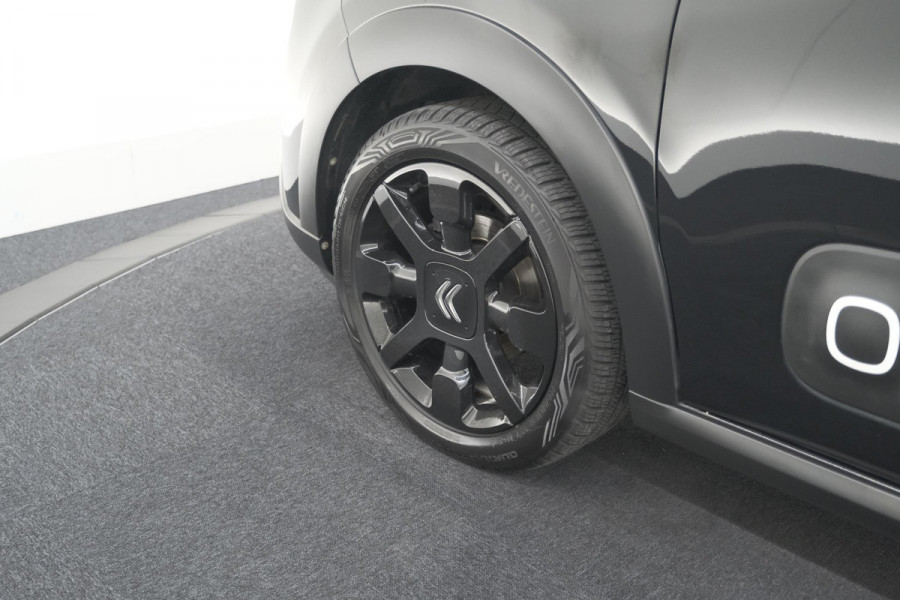 Citroën C3 PureTech 110 S&S Shine | Trekhaak | Parkeersensoren | Navigatie | Apple Carplay