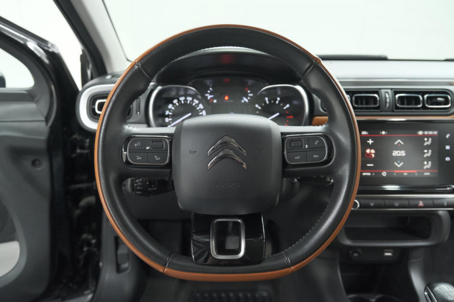 Citroën C3 PureTech 110 S&S Shine | Trekhaak | Parkeersensoren | Navigatie | Apple Carplay