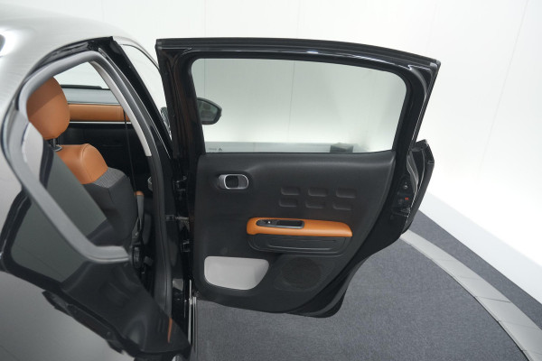 Citroën C3 PureTech 110 S&S Shine | Trekhaak | Parkeersensoren | Navigatie | Apple Carplay