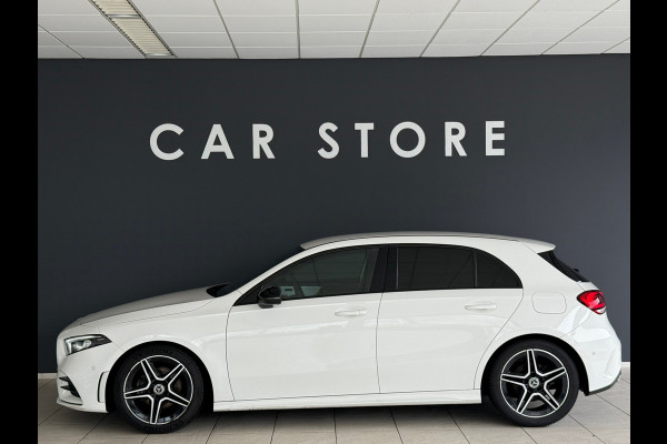 Mercedes-Benz A-Klasse 180 AMG Night Navi|Sfeer|Stoelverwarming|Dealer Onderhouden