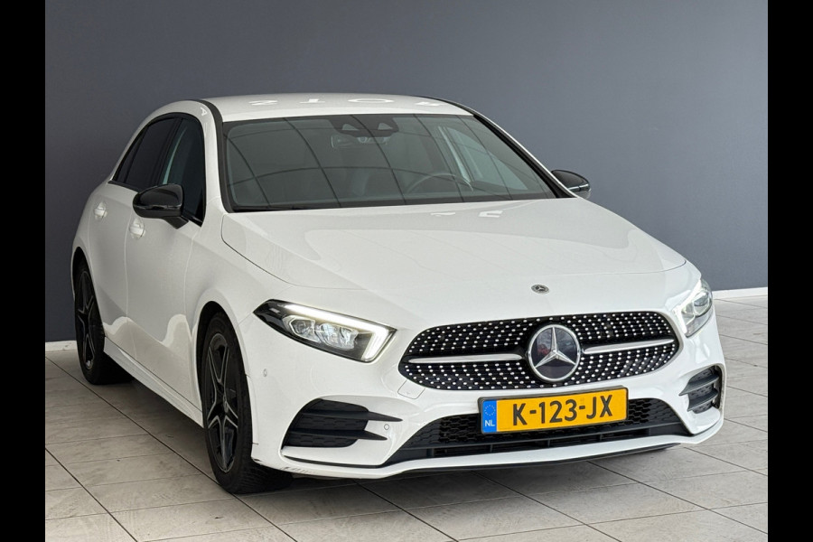 Mercedes-Benz A-Klasse 180 AMG Night Navi|Sfeer|Stoelverwarming|Dealer Onderhouden