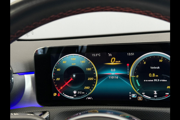 Mercedes-Benz A-Klasse 180 AMG Night Navi|Sfeer|Stoelverwarming|Dealer Onderhouden