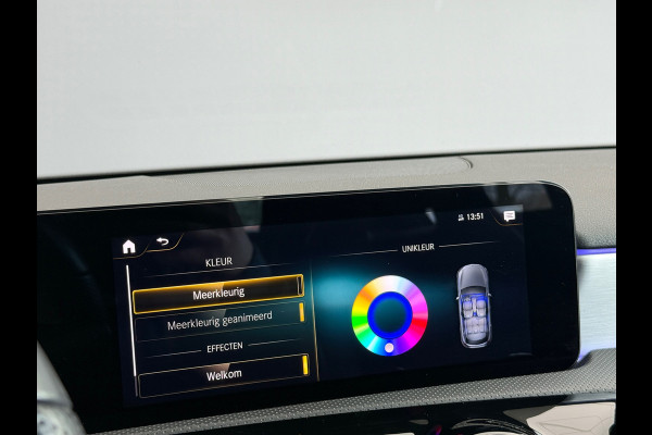 Mercedes-Benz A-Klasse 180 AMG Night Navi|Sfeer|Stoelverwarming|Dealer Onderhouden