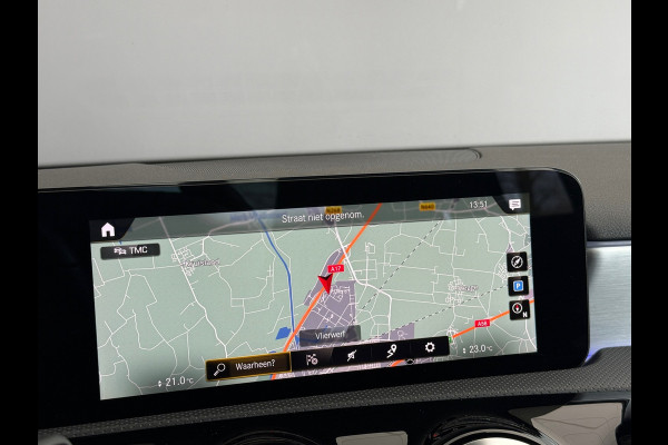 Mercedes-Benz A-Klasse 180 AMG Night Navi|Sfeer|Stoelverwarming|Dealer Onderhouden