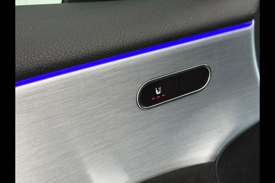 Mercedes-Benz A-Klasse 180 AMG Night Navi|Sfeer|Stoelverwarming|Dealer Onderhouden