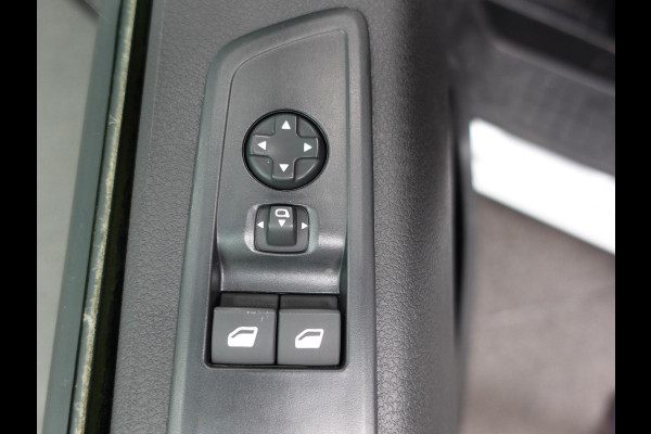 Opel Vivaro L3H1 Edition Dubbele Cabine Airco Navi Trekhaak Cruise Control