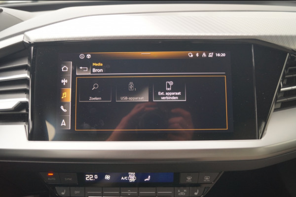 Audi Q4 e-tron 40 Edition 77kWh -LEER-NAVI-ECC-PDC-SOH90%-