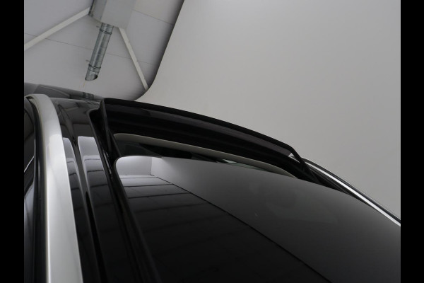 Volvo XC60 2.0 T8 Twin Engine AWD Inscription | Panoramadak | Leder | 360 Camera | Adaptive cruise | Stoelverwarming | Memory | Trekhaak | Carplay | Navigatie | Stuurverwarming | PHEV | Plug In