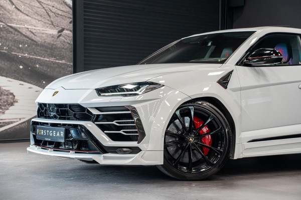 Lamborghini Urus 4.0 V8 *Novitec / B&O Advanced / Panorama / Stoelventilatie + massage / HUD*