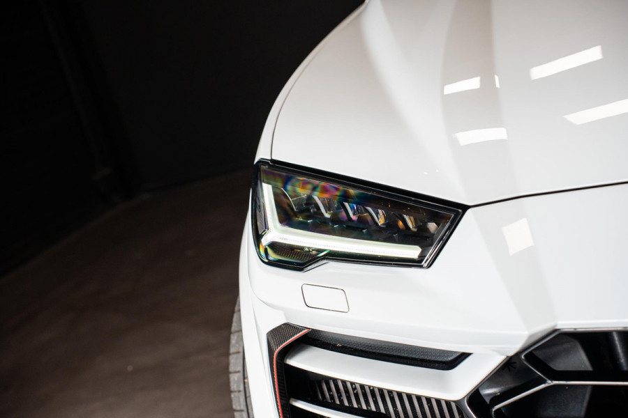 Lamborghini Urus 4.0 V8 *Novitec / B&O Advanced / Panorama / Stoelventilatie + massage / HUD*