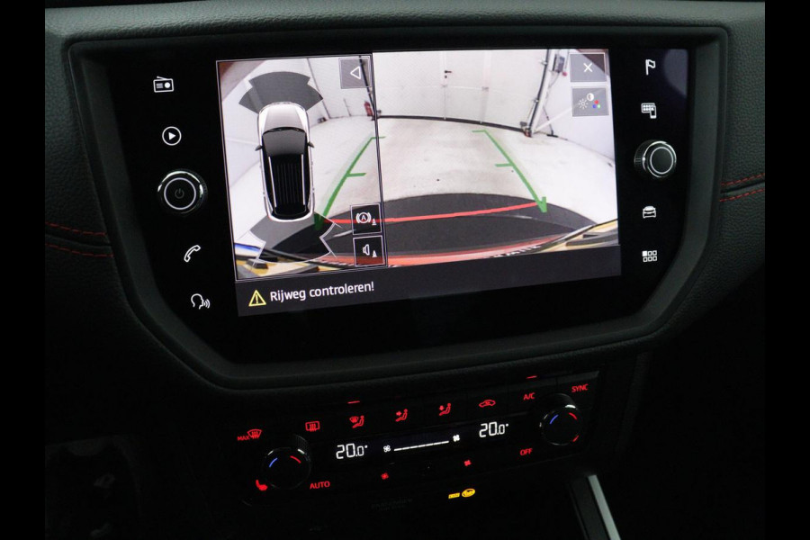 Seat Arona 1.5 TSI EVO FR Intens | Stoelverwarming | Leder/Alcantara | Full LED | Adaptive cruise | Camera | Dodehoek detectie | Carplay | Navigatie | Climate control | Park Assist | Keyless