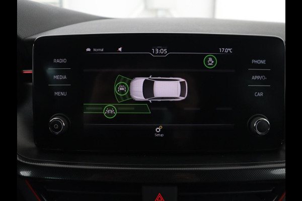 Škoda SCALA 1.0 TSI Sport | Automaat | Trekhaak | Carplay | 17'' | Sportstoelen | Full LED | Parkeerhulp | Climate control | Cruise control | Bluetooth