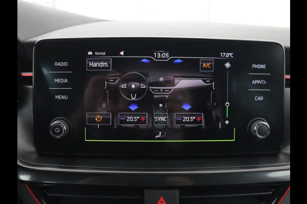 Škoda SCALA 1.0 TSI Sport | Automaat | Trekhaak | Carplay | 17'' | Sportstoelen | Full LED | Parkeerhulp | Climate control | Cruise control | Bluetooth