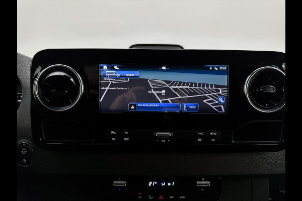 Mercedes-Benz Sprinter 317 1.9 CDI L2H2 Select Navigatie Trekhaak 3500kg Parkeerpakket Betimmering Stoelverwarming