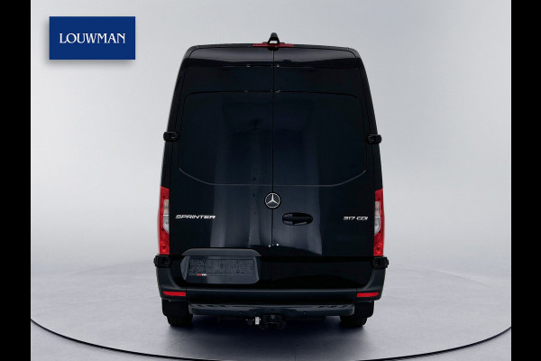 Mercedes-Benz Sprinter 317 1.9 CDI L2H2 Select Navigatie Trekhaak 3500kg Parkeerpakket Betimmering Stoelverwarming