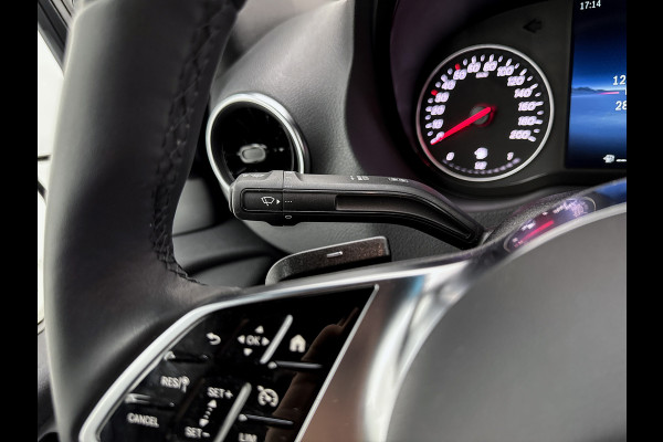 Mercedes-Benz Sprinter 317 1.9 CDI L2H2 Select Navigatie Trekhaak 3500kg Parkeerpakket Betimmering Stoelverwarming