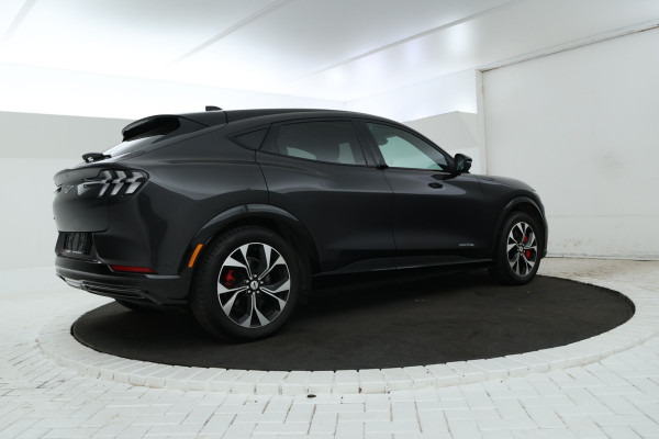 Ford Mustang Mach-E AWD 75 kWh