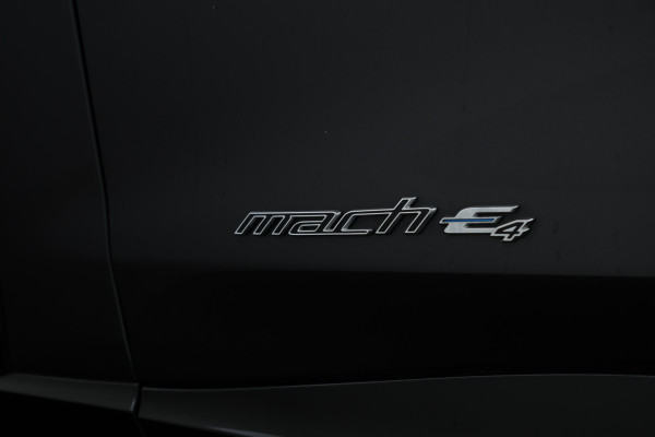 Ford Mustang Mach-E AWD 75 kWh