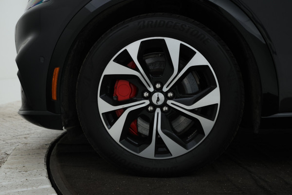 Ford Mustang Mach-E AWD 75 kWh