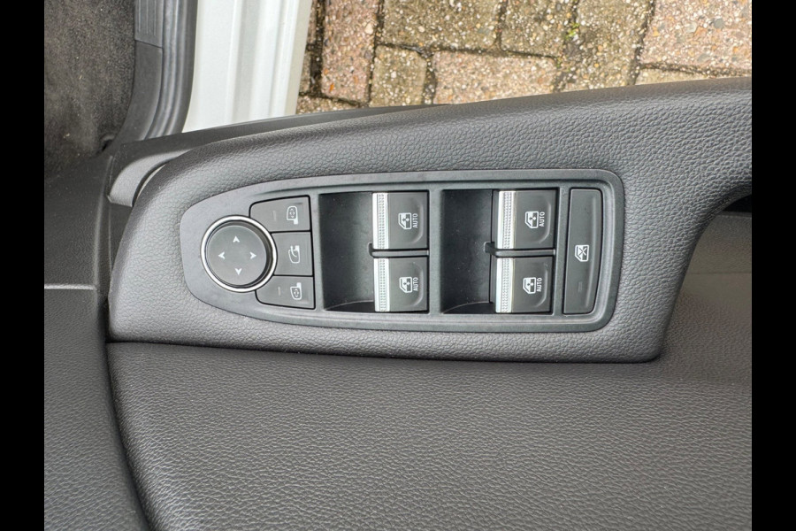 Renault Clio 1.0 TCe Intens / Apple Carplay / Lm velgen / Lage km stand