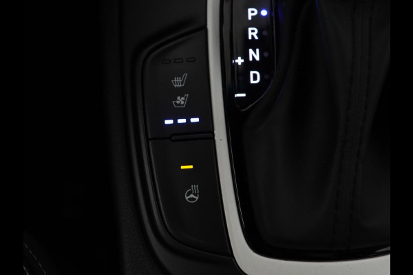 Hyundai Kona 1.6 GDI HEV Premium Sky | Schuifdak | Leder | Stoelventilatie | Adaptive cruise | Trekhaak | Head-Up | Carplay | Camera | Achterbankverwarming | Navigatie | Keyless | Climate control