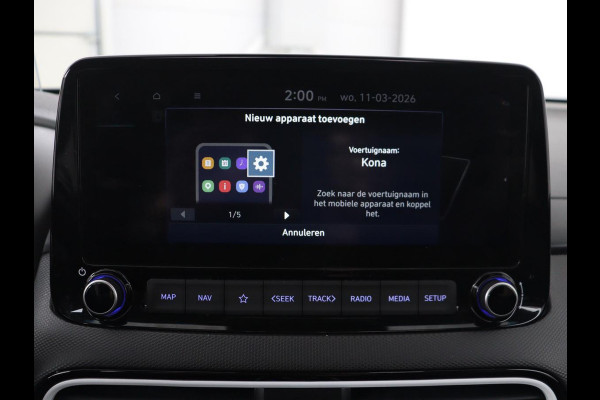 Hyundai Kona 1.6 GDI HEV Premium Sky | Schuifdak | Leder | Stoelventilatie | Adaptive cruise | Trekhaak | Head-Up | Carplay | Camera | Achterbankverwarming | Navigatie | Keyless | Climate control