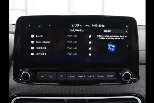 Hyundai Kona 1.6 GDI HEV Premium Sky | Schuifdak | Leder | Stoelventilatie | Adaptive cruise | Trekhaak | Head-Up | Carplay | Camera | Achterbankverwarming | Navigatie | Keyless | Climate control