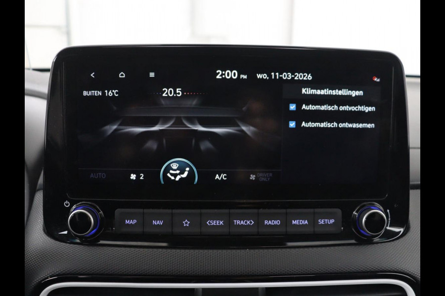 Hyundai Kona 1.6 GDI HEV Premium Sky | Schuifdak | Leder | Stoelventilatie | Adaptive cruise | Trekhaak | Head-Up | Carplay | Camera | Achterbankverwarming | Navigatie | Keyless | Climate control