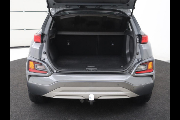 Hyundai Kona 1.6 GDI HEV Premium Sky | Schuifdak | Leder | Stoelventilatie | Adaptive cruise | Trekhaak | Head-Up | Carplay | Camera | Achterbankverwarming | Navigatie | Keyless | Climate control