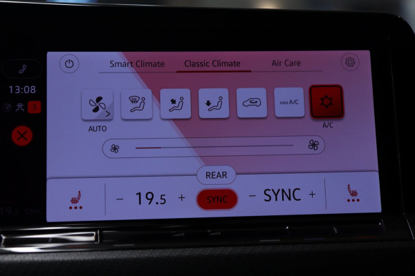 Volkswagen Golf 1.5 eTSI R-Line Pano/HUD/H&K/CAM/BLINDESPOT/BOMVOL