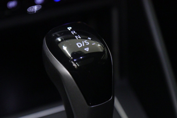 Volkswagen Polo 1.0 TSI R-Line Business PANO/STOELV/CARPLAY/IQ-LIGHT/VOL