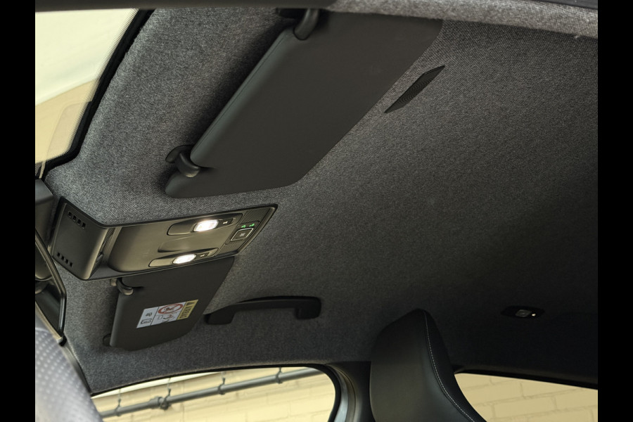 Renault Clio 1.0 TCe 90 GPF Techno | Groot Navi | 360 | 17" | Stoel & Stuurverwarming | Carplay | Dealer onderhouden!