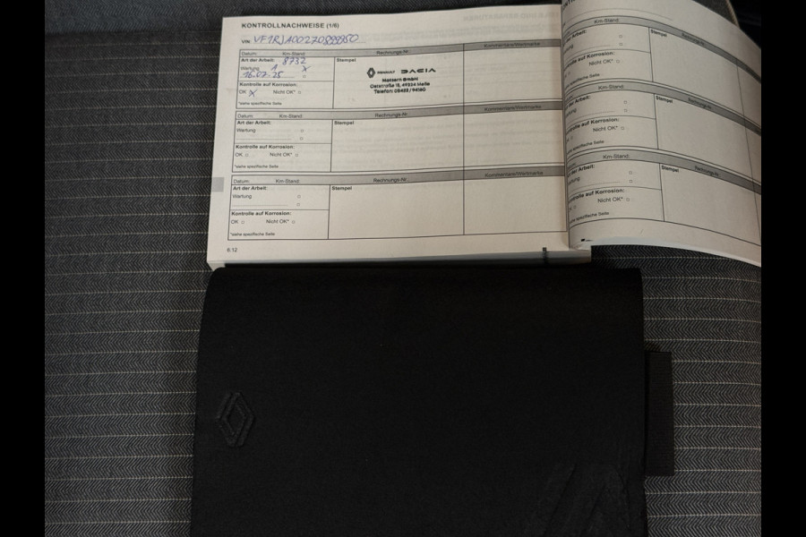 Renault Clio 1.0 TCe 90 GPF Techno | Groot Navi | 360 | 17" | Stoel & Stuurverwarming | Carplay | Dealer onderhouden!