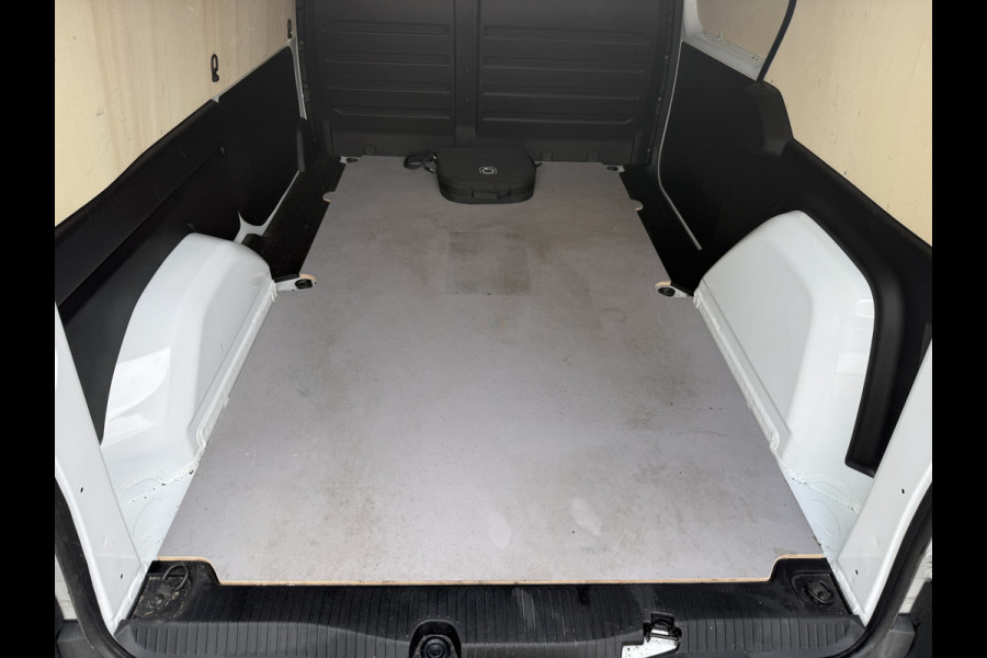 Mercedes-Benz eCitan 112 51kWh L2 Pro 284 WLTP MBUX Trekhaak 75kW Snelladen Apple Carplay Cruise Control Laadkabel